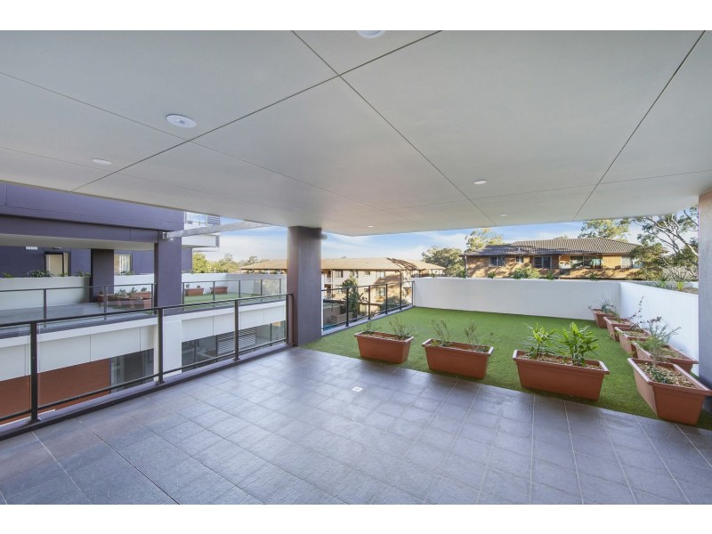 702/240-250 Great Western Highway, Kingswood NSW 2747