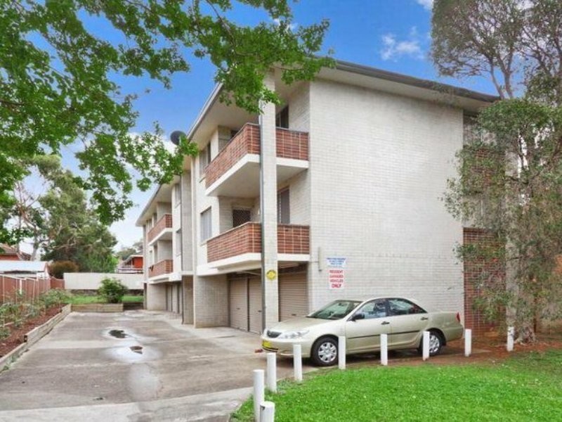 1/29 Santley Crescent, Kingswood NSW 2747