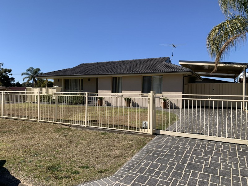 44 Henry Lawson Ave, Werrington County NSW 2747