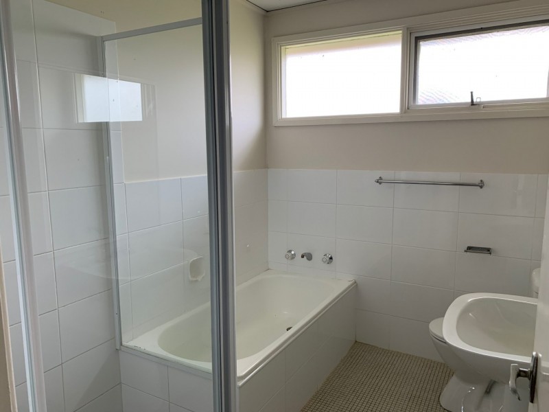 23 Hillview Ave, South Penrith NSW 2750