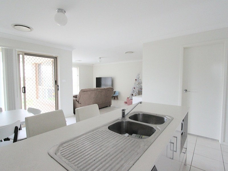 101 Glenmore Ridge Drive, Glenmore Park NSW 2745