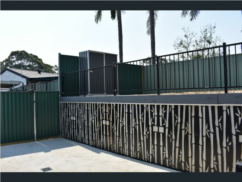 27a Seaton Crescent, Cranebrook NSW 2749
