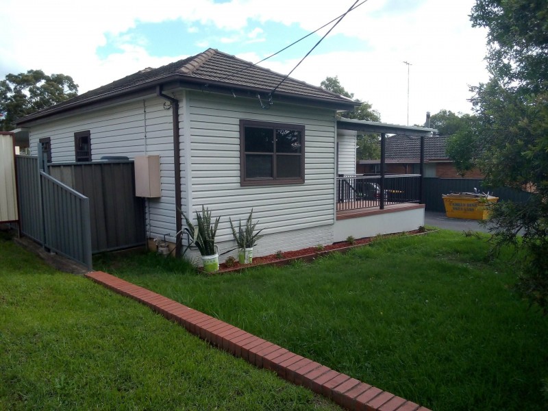 52 Moira Crescent, St Marys NSW 2760