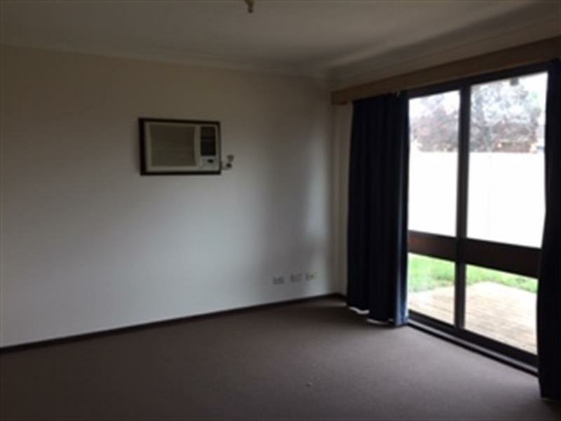 30 Solander Drive, St Clair NSW 2759