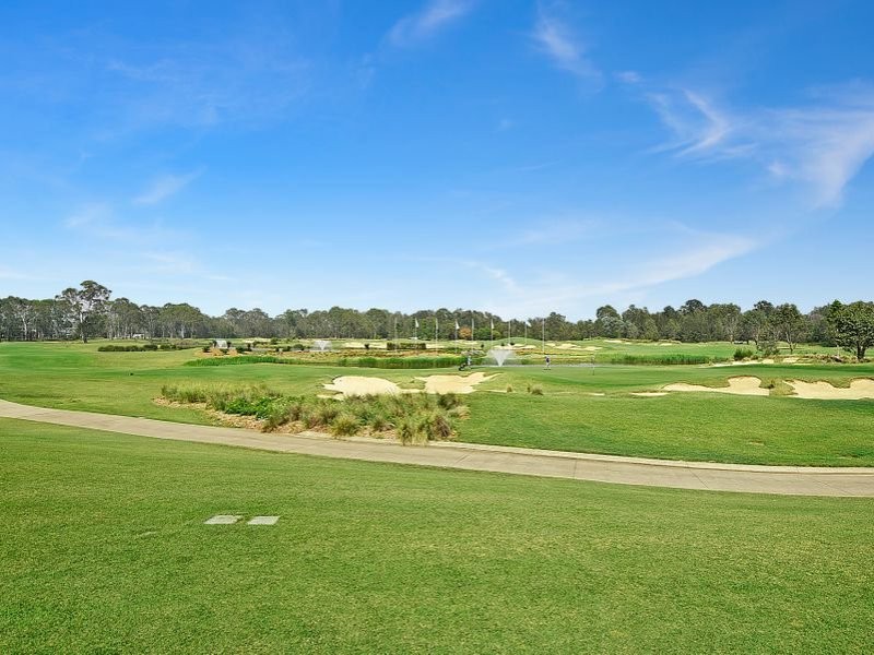 15 Farmingdale Court, Luddenham NSW 2745