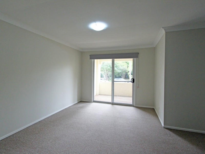 8/26 Barber Ave, Penrith NSW 2750