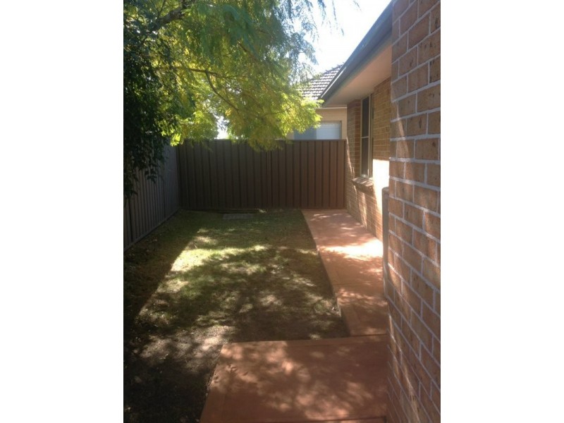 2/180 Adelaide Street, St Marys NSW 2760