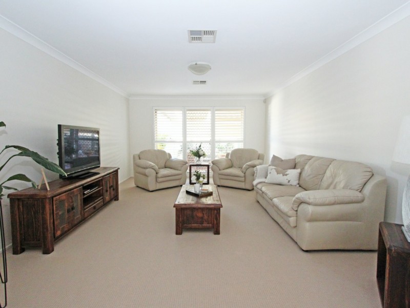 19 Dulhunty Court, Cranebrook NSW 2749