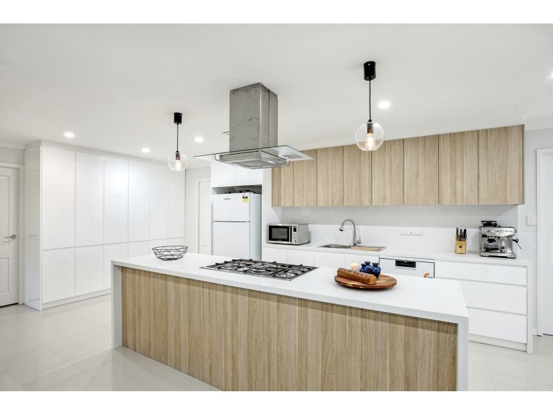 9 Pavey Place, Cranebrook NSW 2749