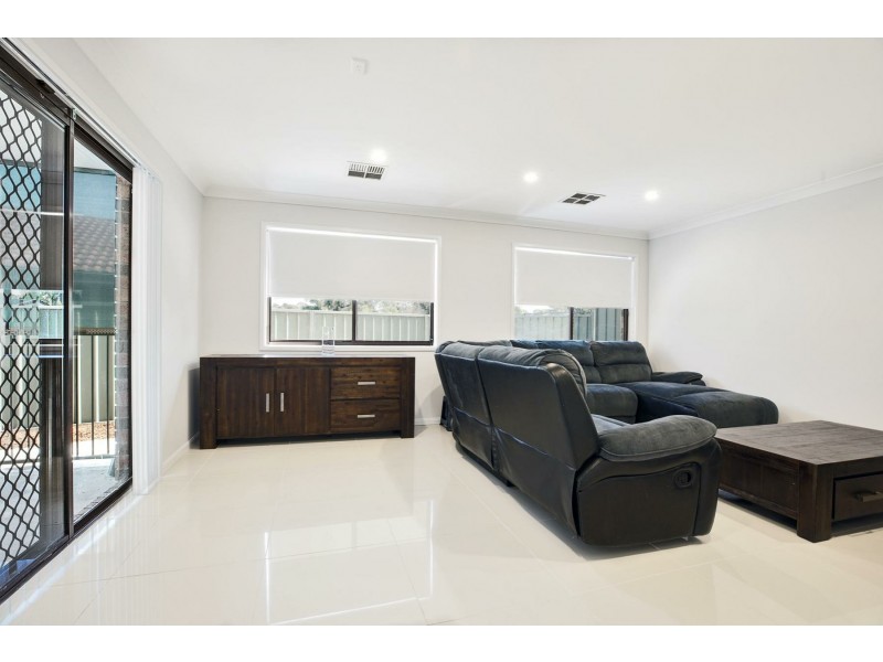 9 Pavey Place, Cranebrook NSW 2749