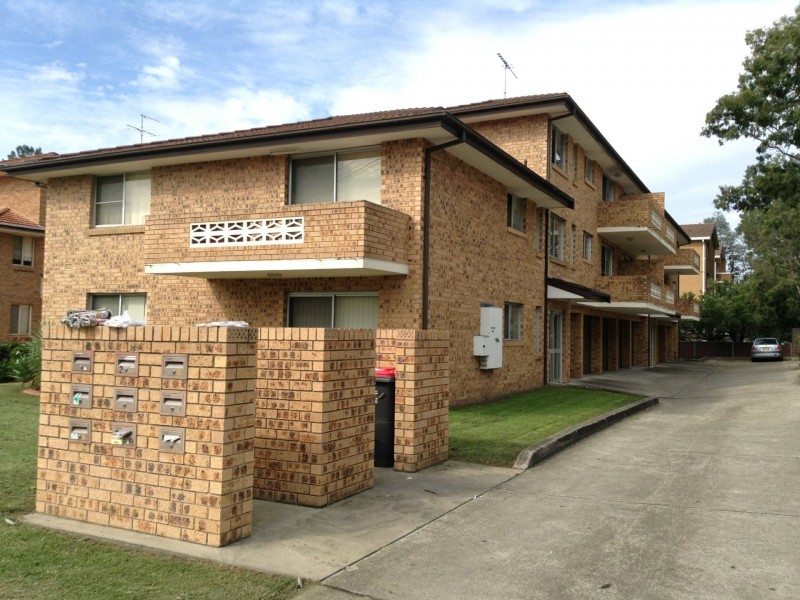 7/16 Bringelly Rd, Kingswood NSW 2747