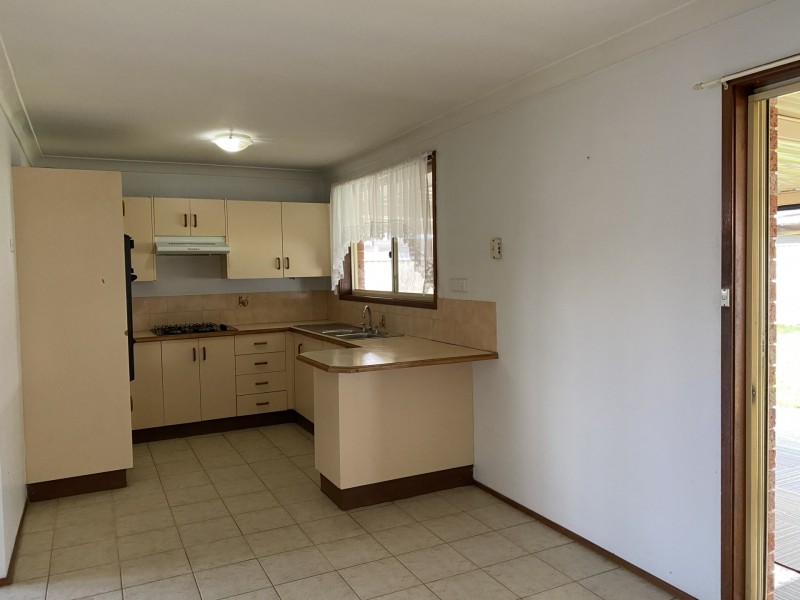 91 Explorers Way, St Clair NSW 2759