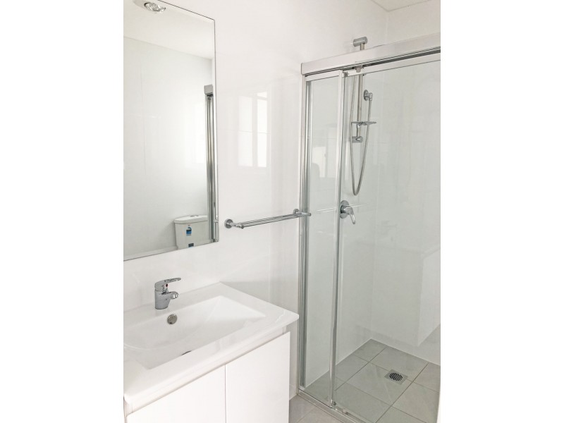 13 & 13A Norfolk Road, Cambridge Park NSW 2747