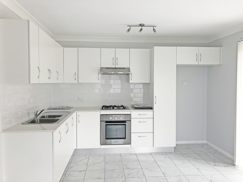 13 & 13A Norfolk Road, Cambridge Park NSW 2747