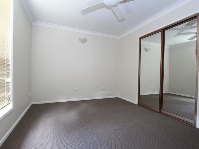 21 Chateau Crescent, St Clair NSW 2759