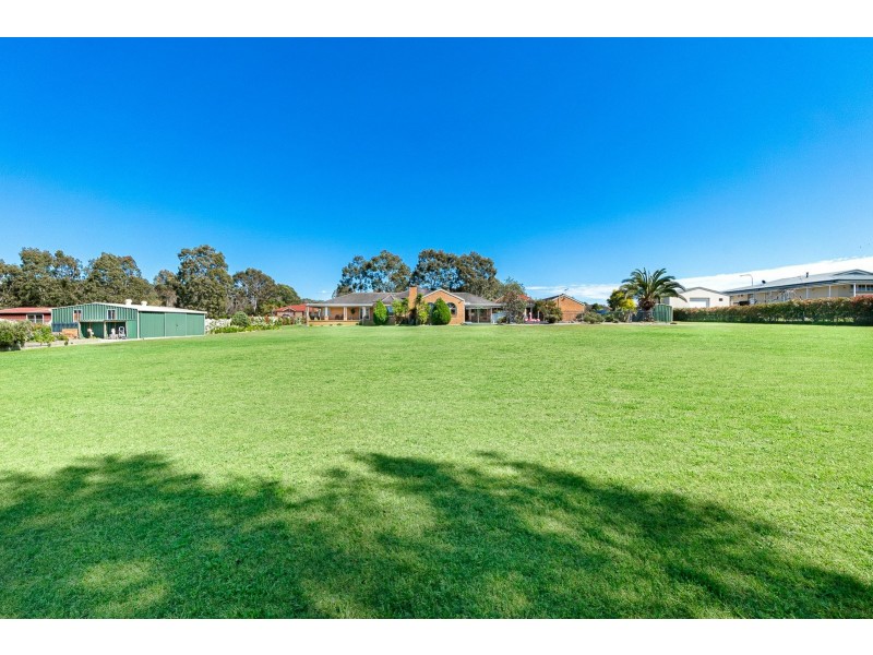 5 Verdelho Way, Orchard Hills NSW 2748