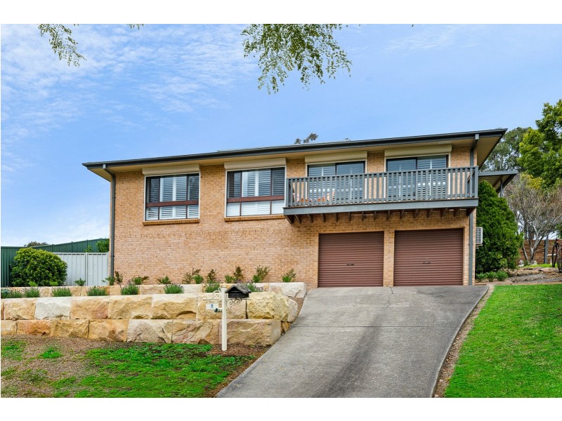 1 Bernarra Place, Cranebrook NSW 2749