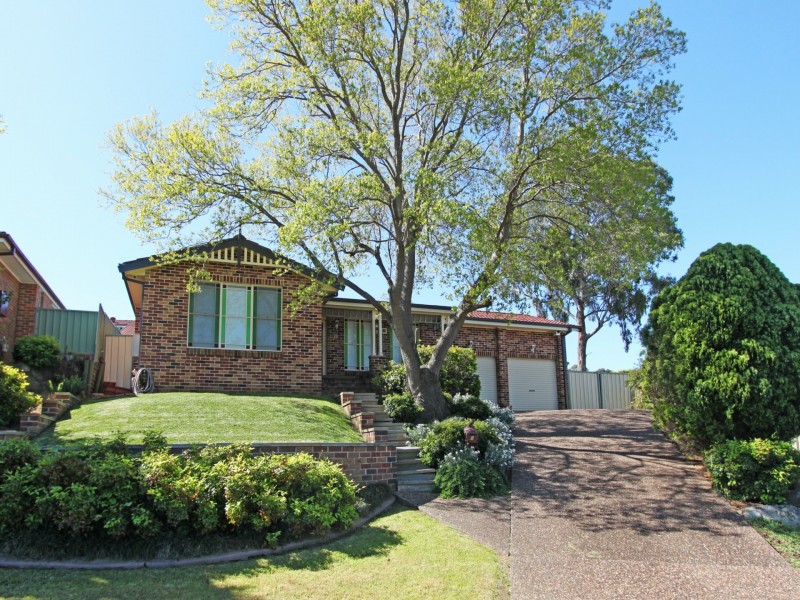 8 Crestview Place, Cranebrook NSW 2749