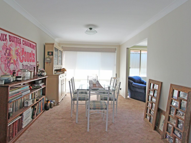8 Crestview Place, Cranebrook NSW 2749
