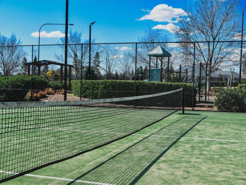 4 Farmingdale Road, Luddenham NSW 2745