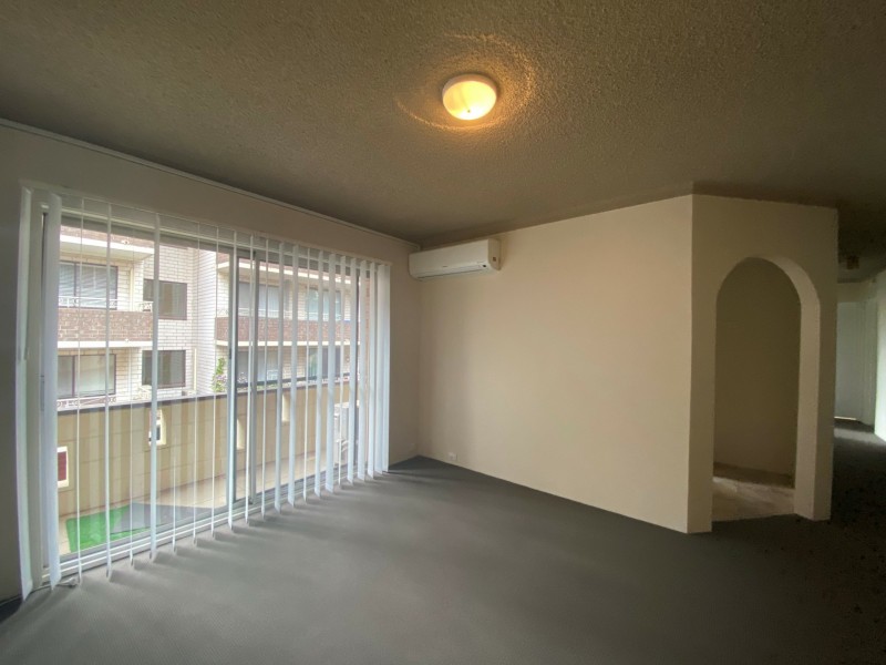 11/213 Derby Street, Penrith NSW 2750