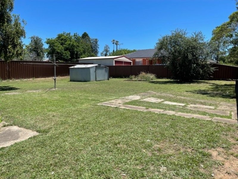27 Jones Street, Kingswood NSW 2747