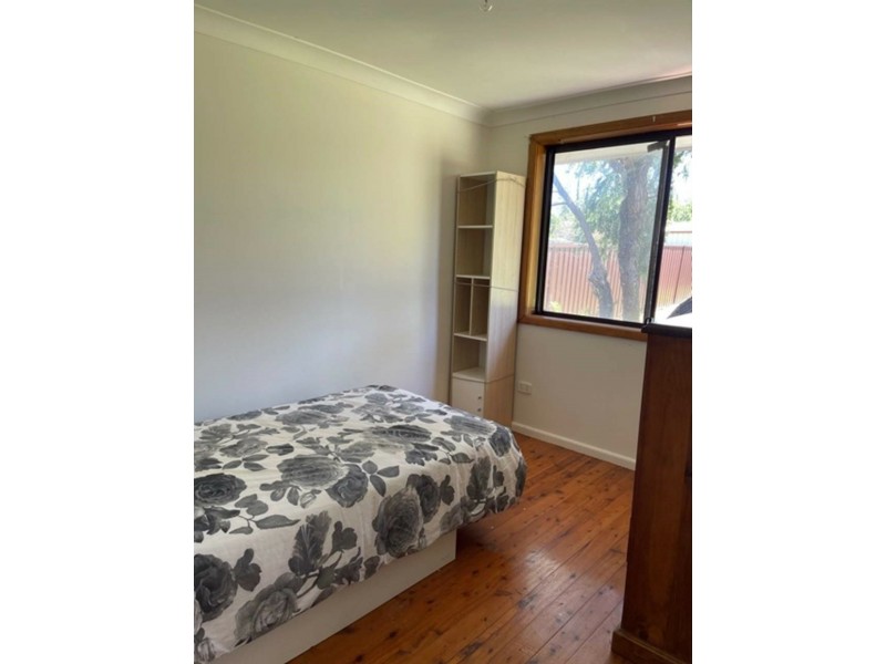 27 Jones Street, Kingswood NSW 2747