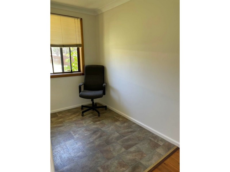 27 Jones Street, Kingswood NSW 2747