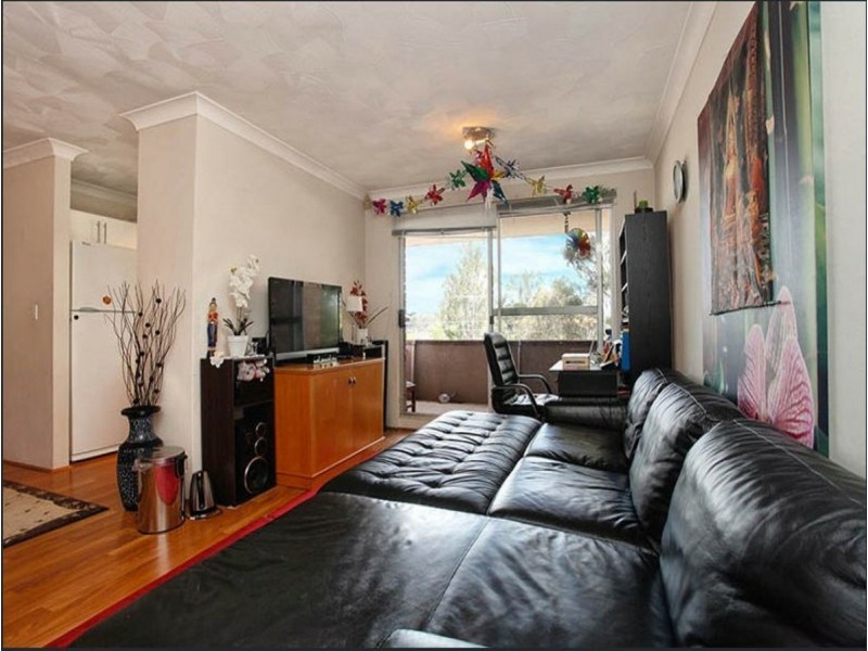 2/61-62 Park Avenue, Kingswood NSW 2747