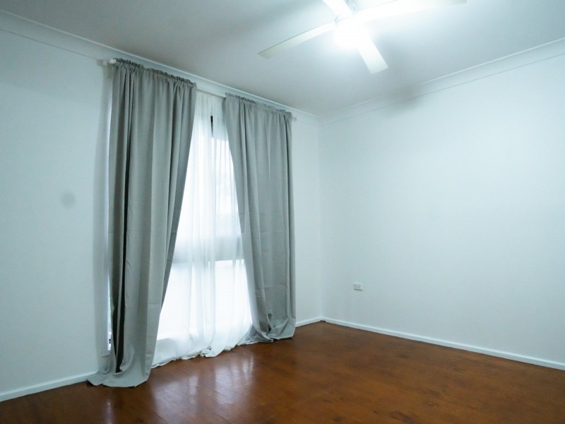 2 Strauss Road, St Clair NSW 2759