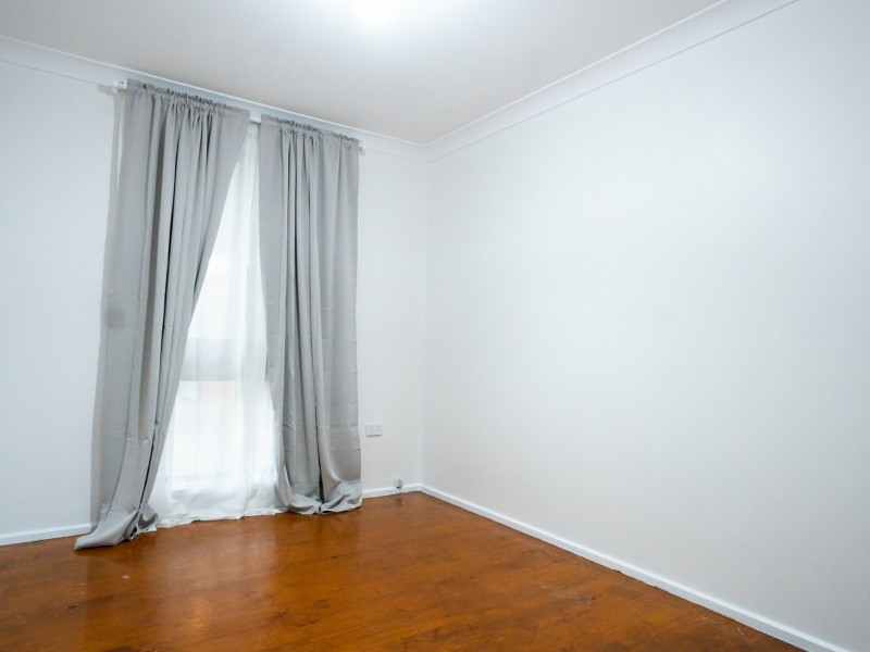 2 Strauss Road, St Clair NSW 2759