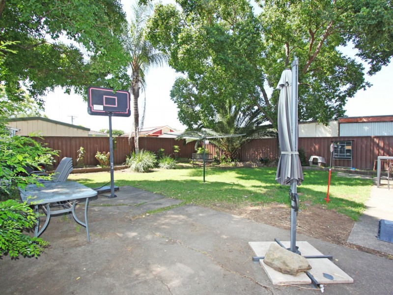 18 York Road, South Penrith NSW 2750