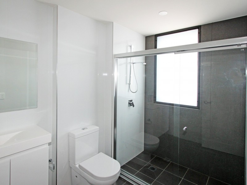 810/240-250 Great Western Highway, Kingswood NSW 2747