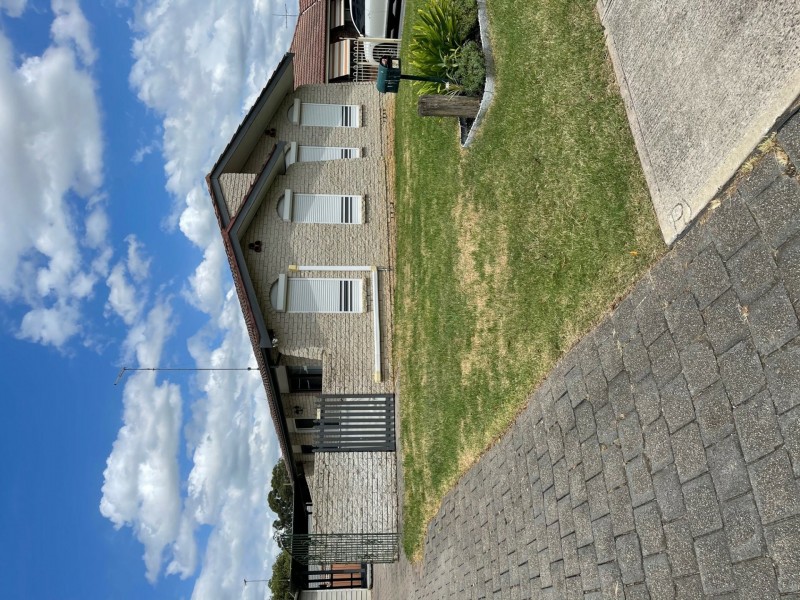 40 Harvey Circuit, St Clair NSW 2759