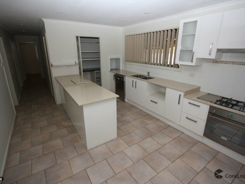 8 Wardell Drive, South Penrith NSW 2750