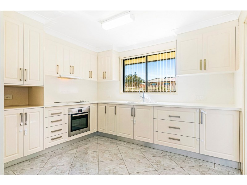 4 Angel Street, Werrington County NSW 2747