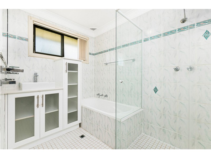 4 Angel Street, Werrington County NSW 2747