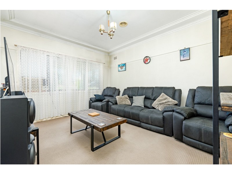 126 Jamison Road, South Penrith NSW 2750