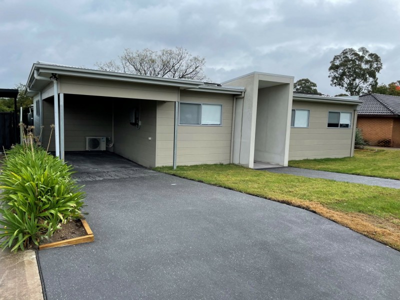 2/41 John Batman Ave, Werrington County NSW 2747