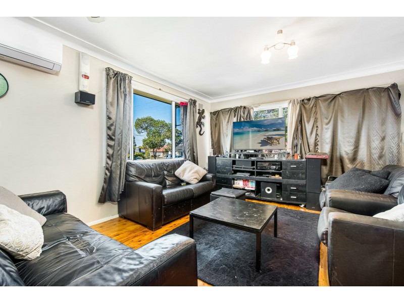 9 Oxford Street, Cambridge Park NSW 2747