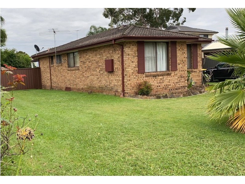 43 Melville Road, St Clair NSW 2759