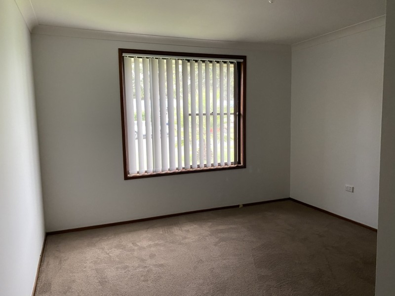 43 Melville Road, St Clair NSW 2759