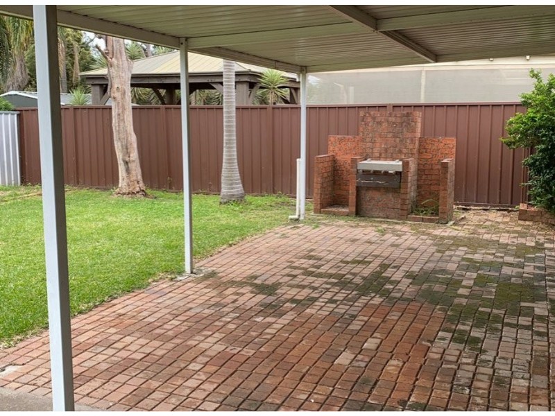 43 Melville Road, St Clair NSW 2759