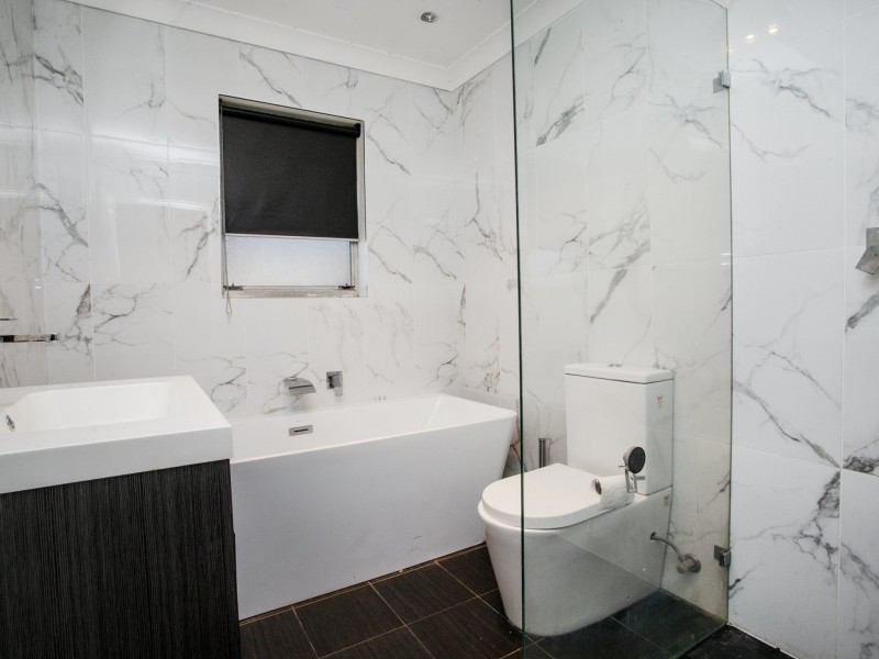 9 Little Street, Cambridge Park NSW 2747