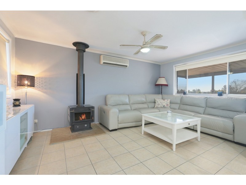 28 Lyn Circuit, Jamisontown NSW 2750