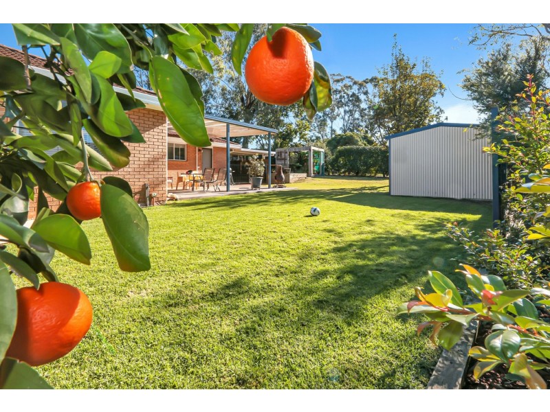 8 Moorehead Ave, Silverdale NSW 2752