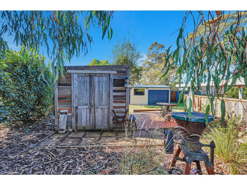 8 Moorehead Ave, Silverdale NSW 2752