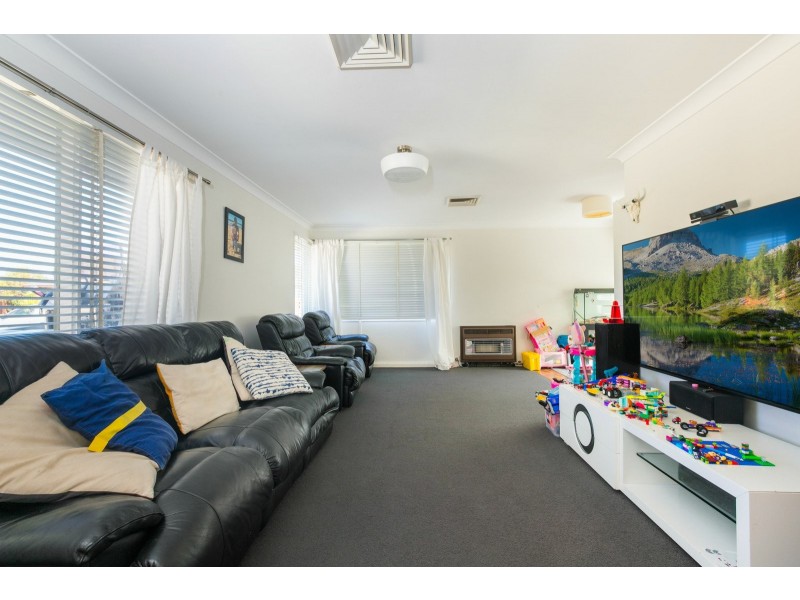 9 Downing Avenue, Cambridge Gardens NSW 2747