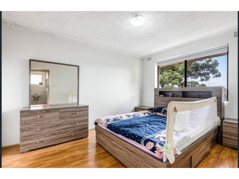 17/25 York Street, Fairfield NSW 2165