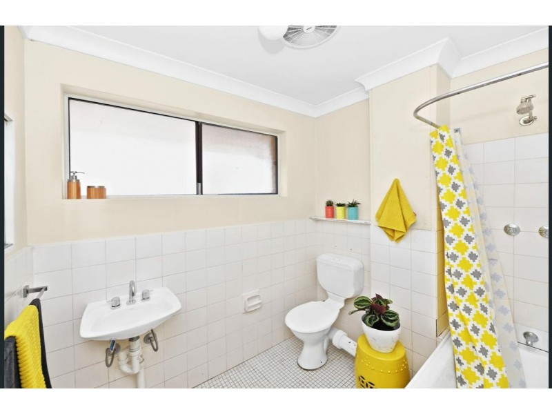 17/25 York Street, Fairfield NSW 2165